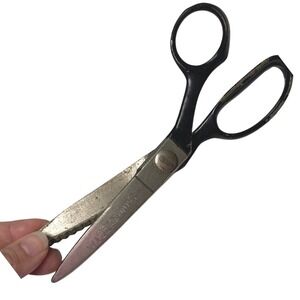 Vtg WISS Pinking Shears Zig Zag Sewing Scissors 8" Newark NJ USA Dressmaker Tool